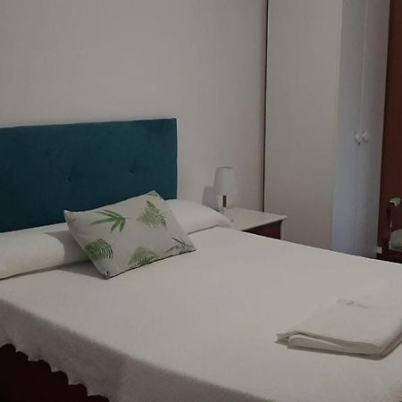 Alojamiento Casa Leon Santona Ngoại thất bức ảnh