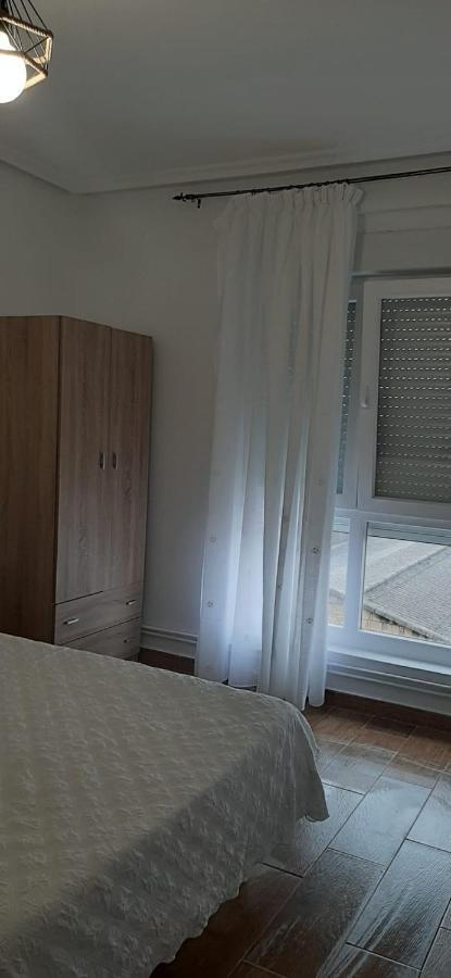 Alojamiento Casa Leon Santona Ngoại thất bức ảnh