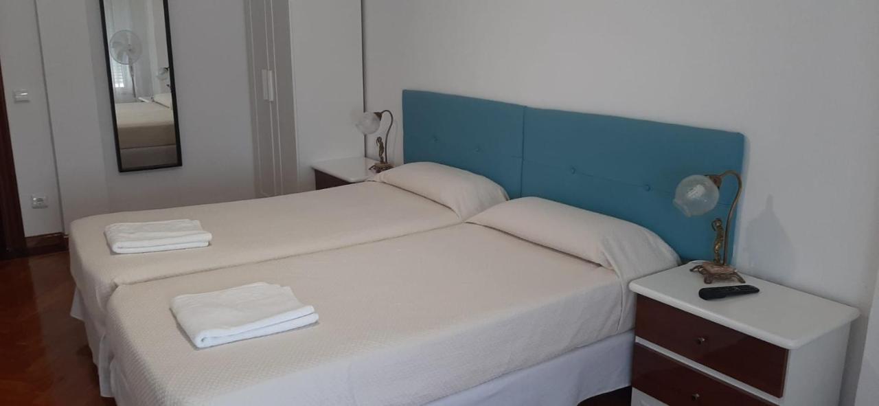 Alojamiento Casa Leon Santona Ngoại thất bức ảnh